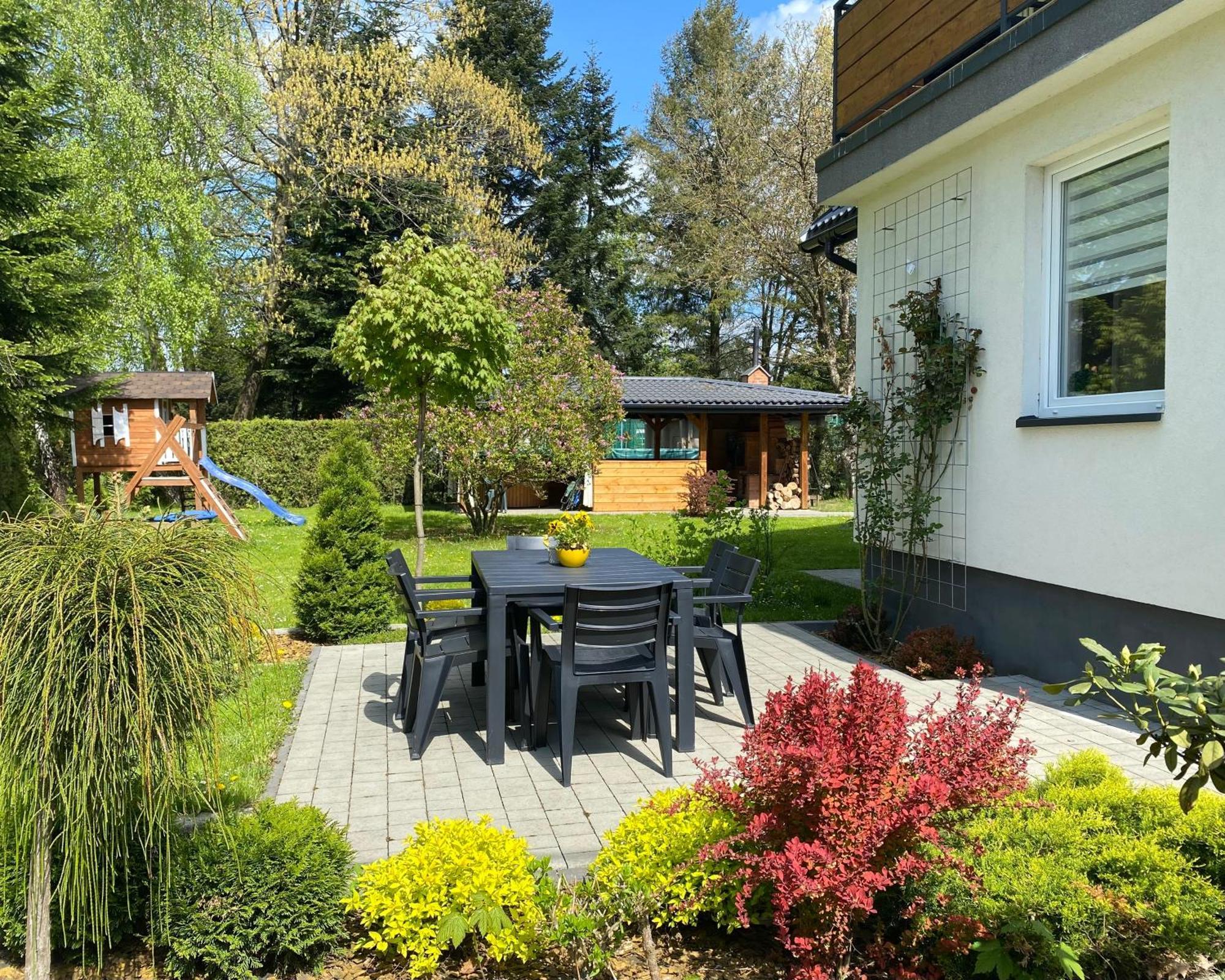 Apartamenty Fredry Lesko Exterior photo